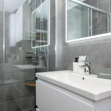 Seaview Terrace *