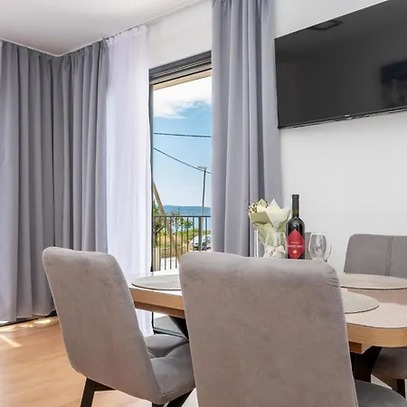 Seaview Terrace * Podstrana